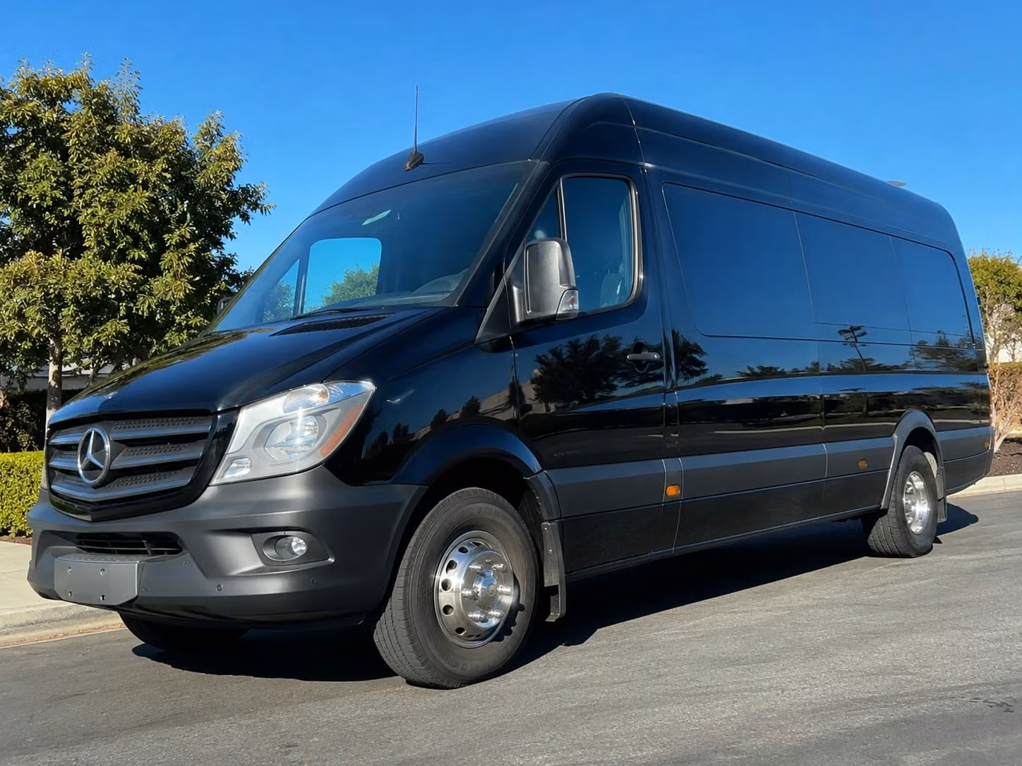 huntington beach employee shuttle services