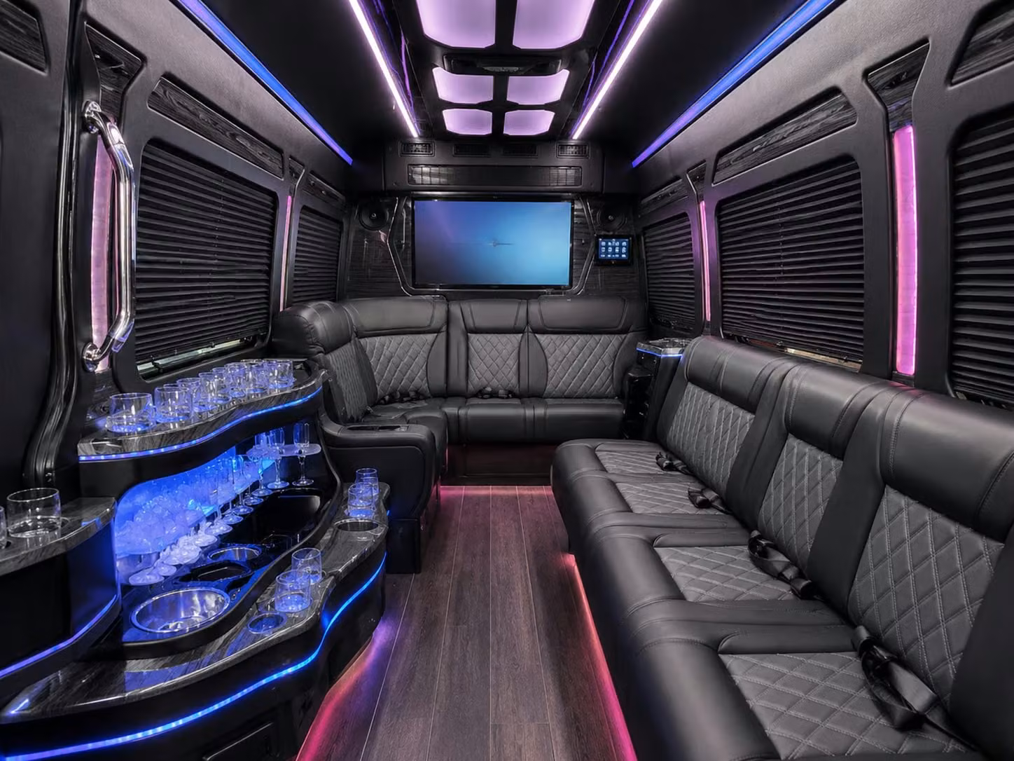 rehearsal dinner shuttle bus service in huntington beach
