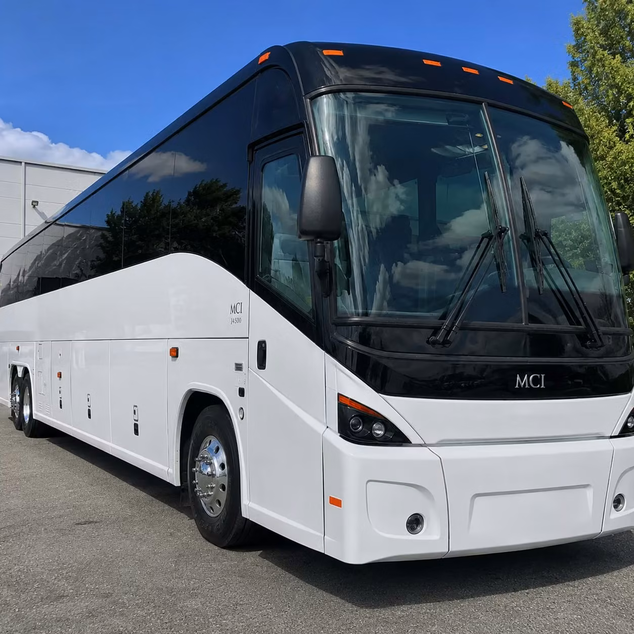 you can find and book airport transportation in huntington beach and any nearby city